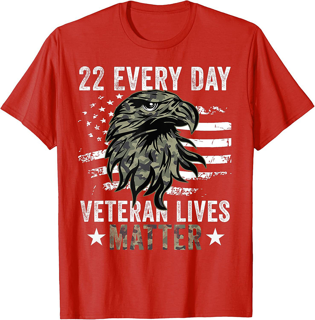 Tu 22 Every Day Veteran Lives Matter Camouflage Flag T-Shirt