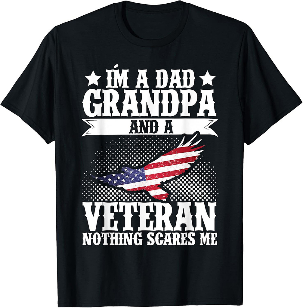 I'm A Dad Grandpa And A Veteran US Flag Veterans Day T-Shirt