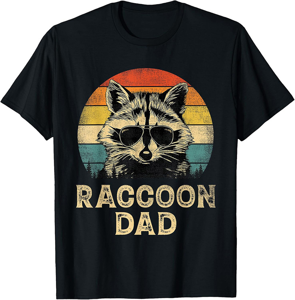 Vintage Raccoon Dad Raccoon Lovers Daddy Father's Day T-Shirt