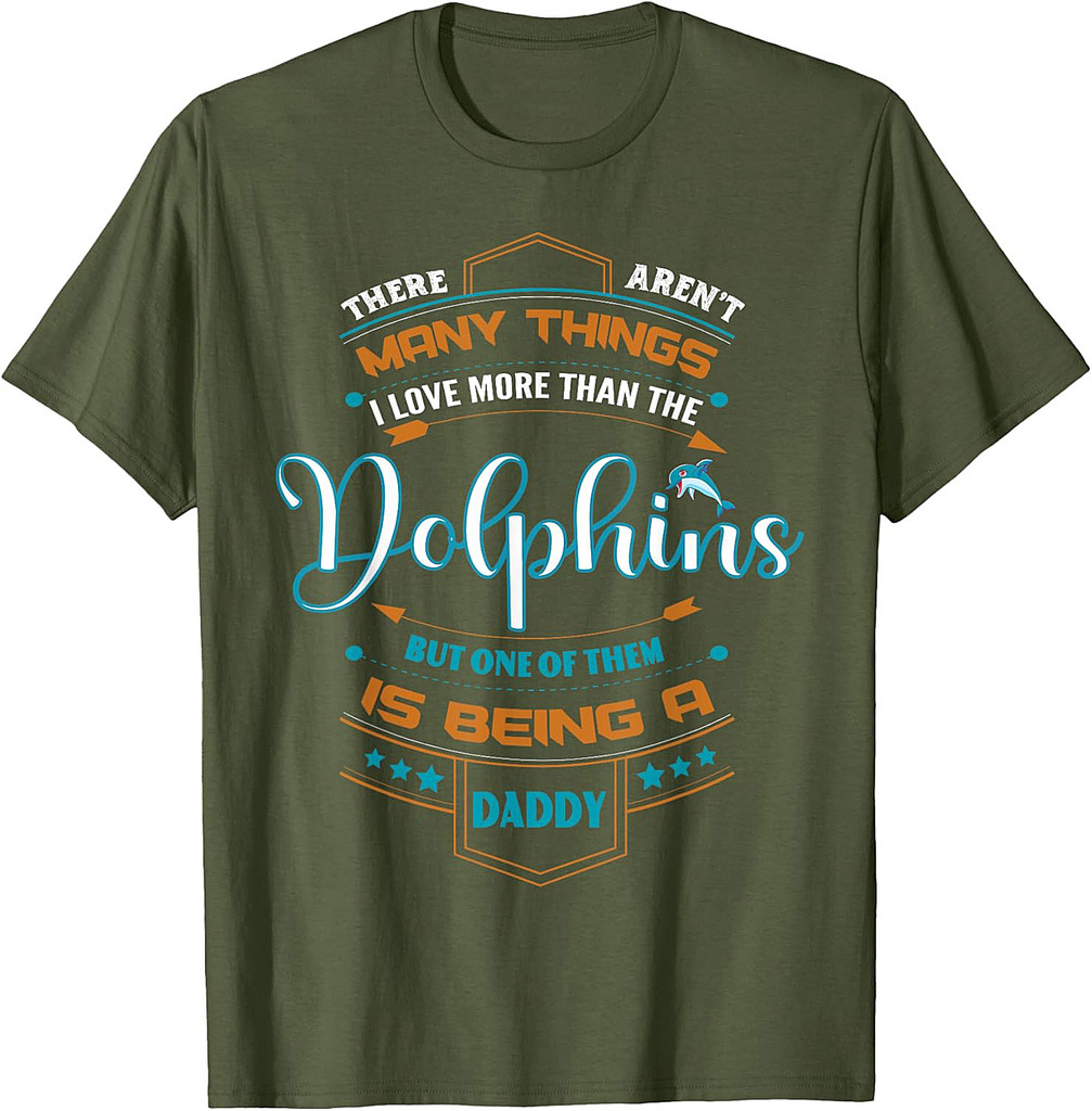 Vintage Dolphin Daddy Tshirts For Fathers Day Present T-Shirt