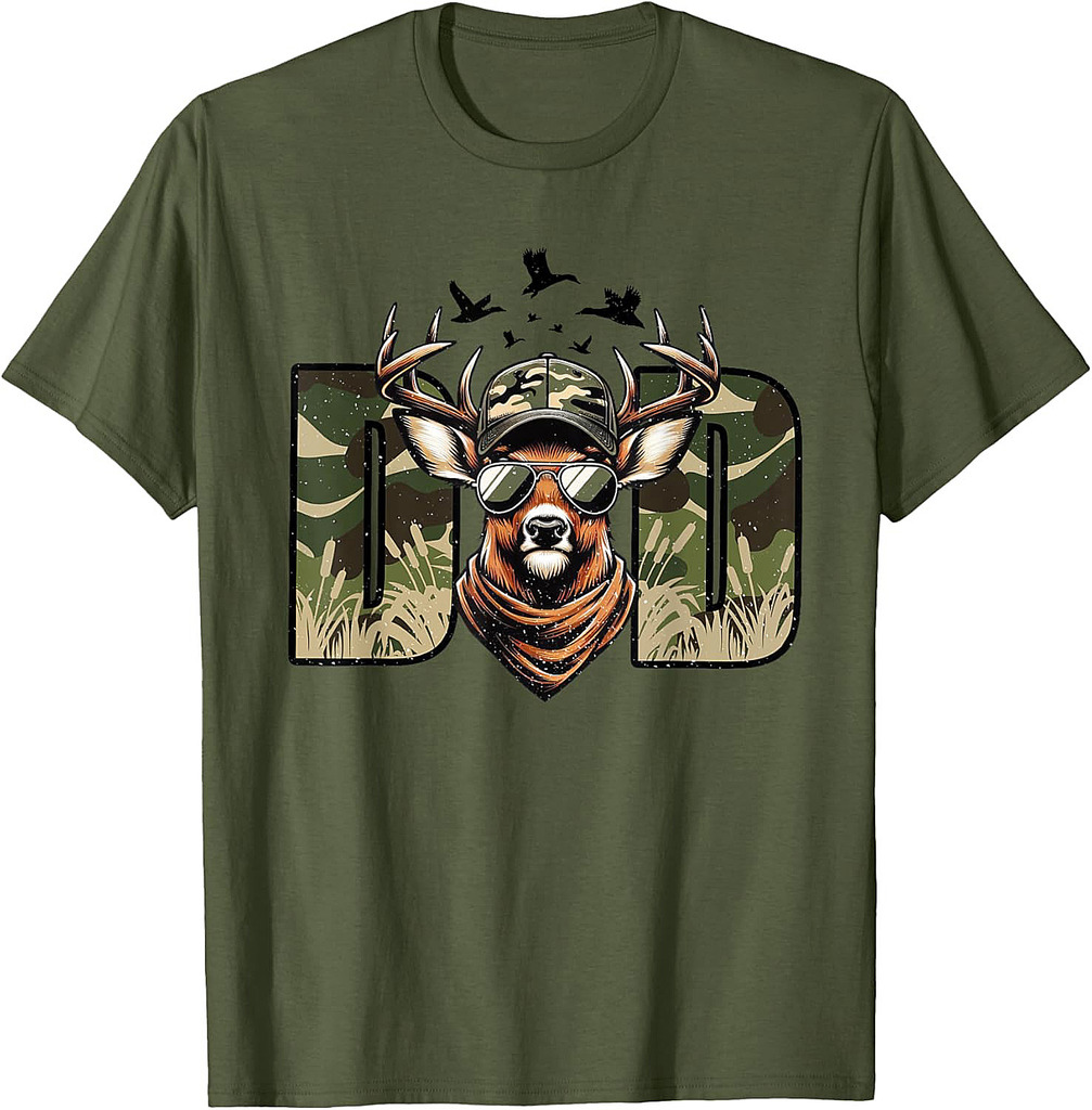 Retro Camo Dad Hunting, Camouflage Deer Funny Dad Matching T-Shirt