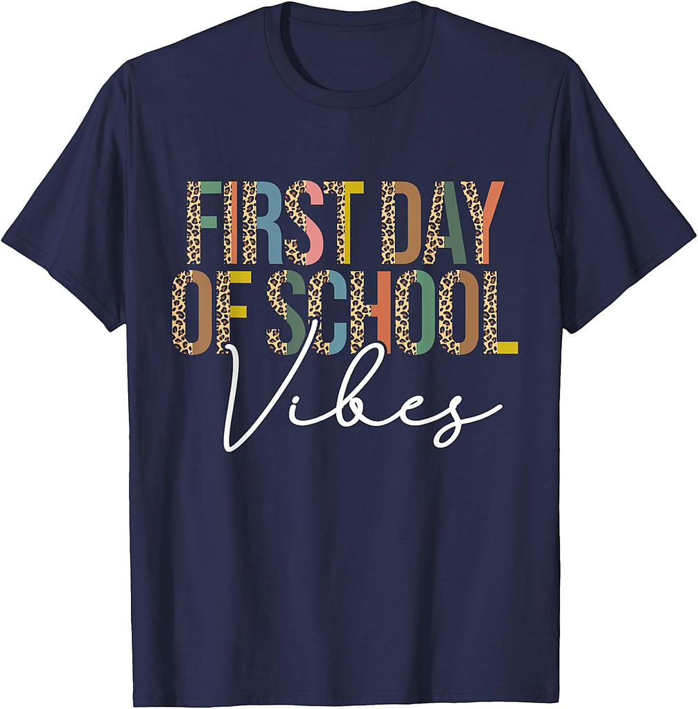 Back To School Vibes Happy First Day of School for Teachers T-Shirt