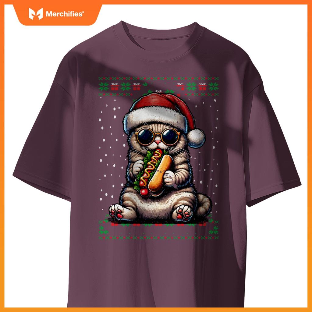 Christmas Cat Eating Hot Dogs Ugly Christmas T-Shirt
