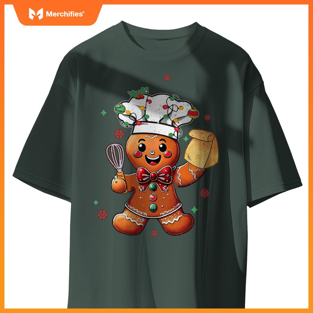 Cute Gingerbread Man Baker Funny Christmas Chef Bake Cookies T-Shirt