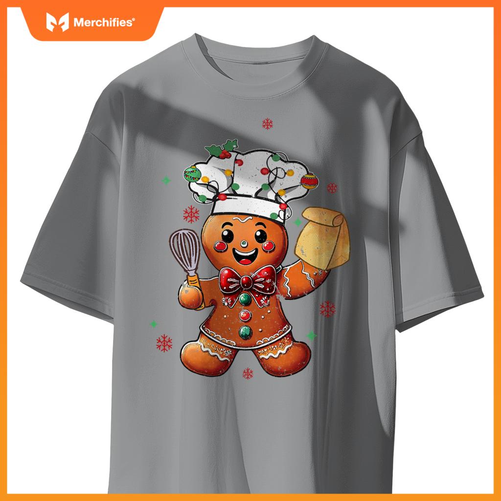 Cute Gingerbread Man Baker Funny Christmas Chef Bake Cookies T-Shirt