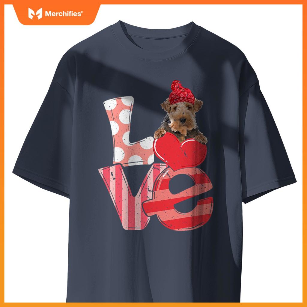 Cute Wire Fox Terrier Valentine LOVE - Dogs Hug Heart Lover T-Shirt