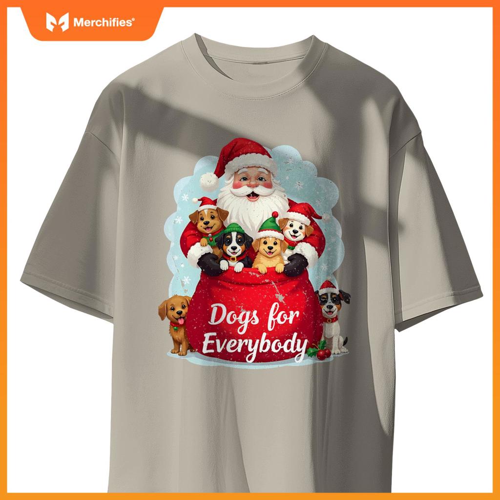 Dogs for Everybody Christmas – Cute Santa with Puppies T-Shirt