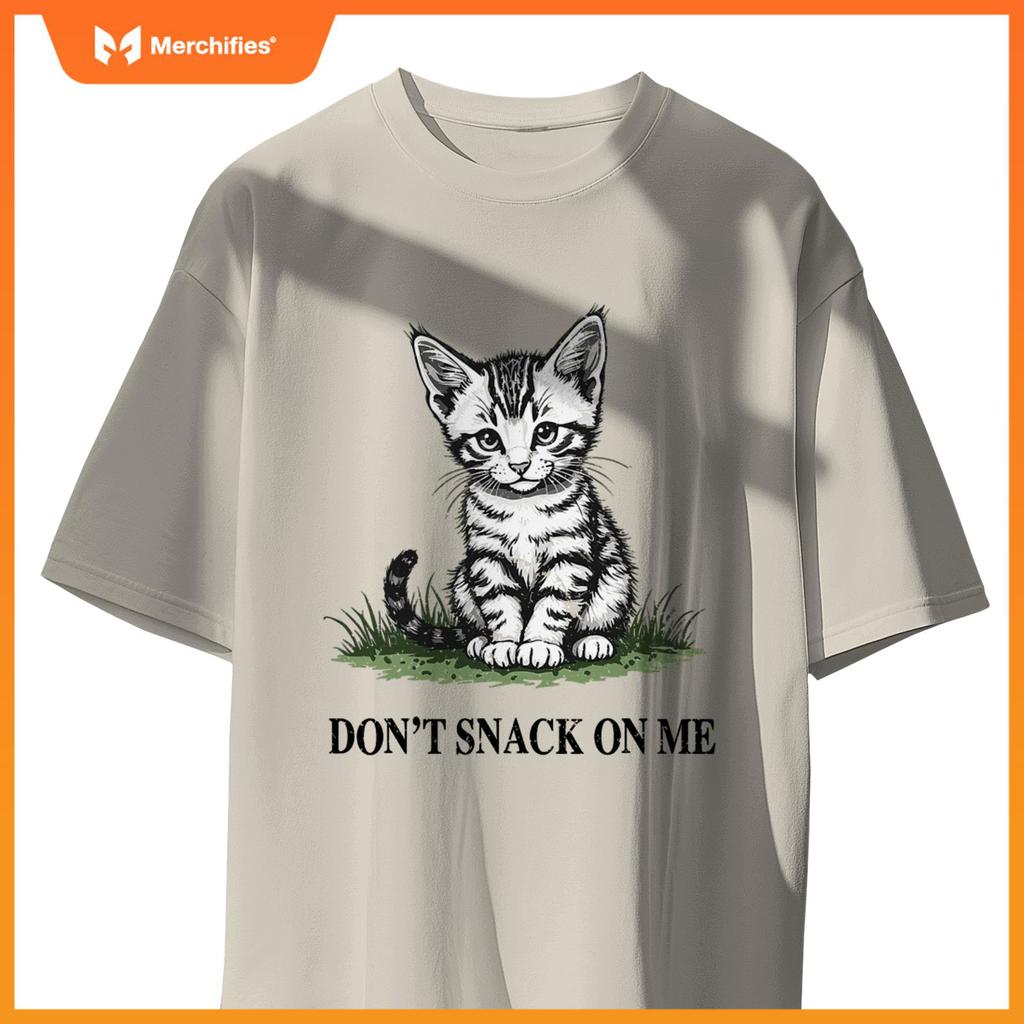Don't Snack On Me Funny Cat Eating Dogs Cats T-Shirt