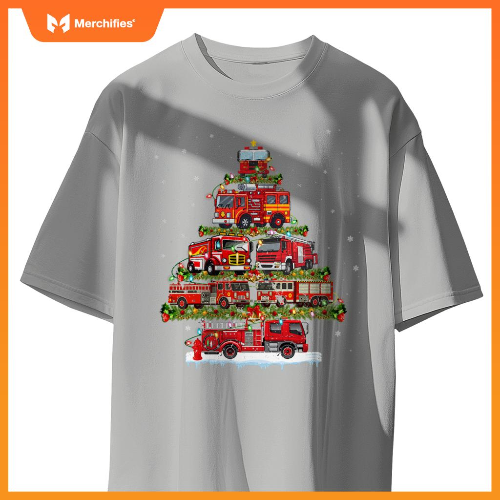 Fire Truck Xmas Lights Firefighter Fire Truck Christmas Tree T-Shirt