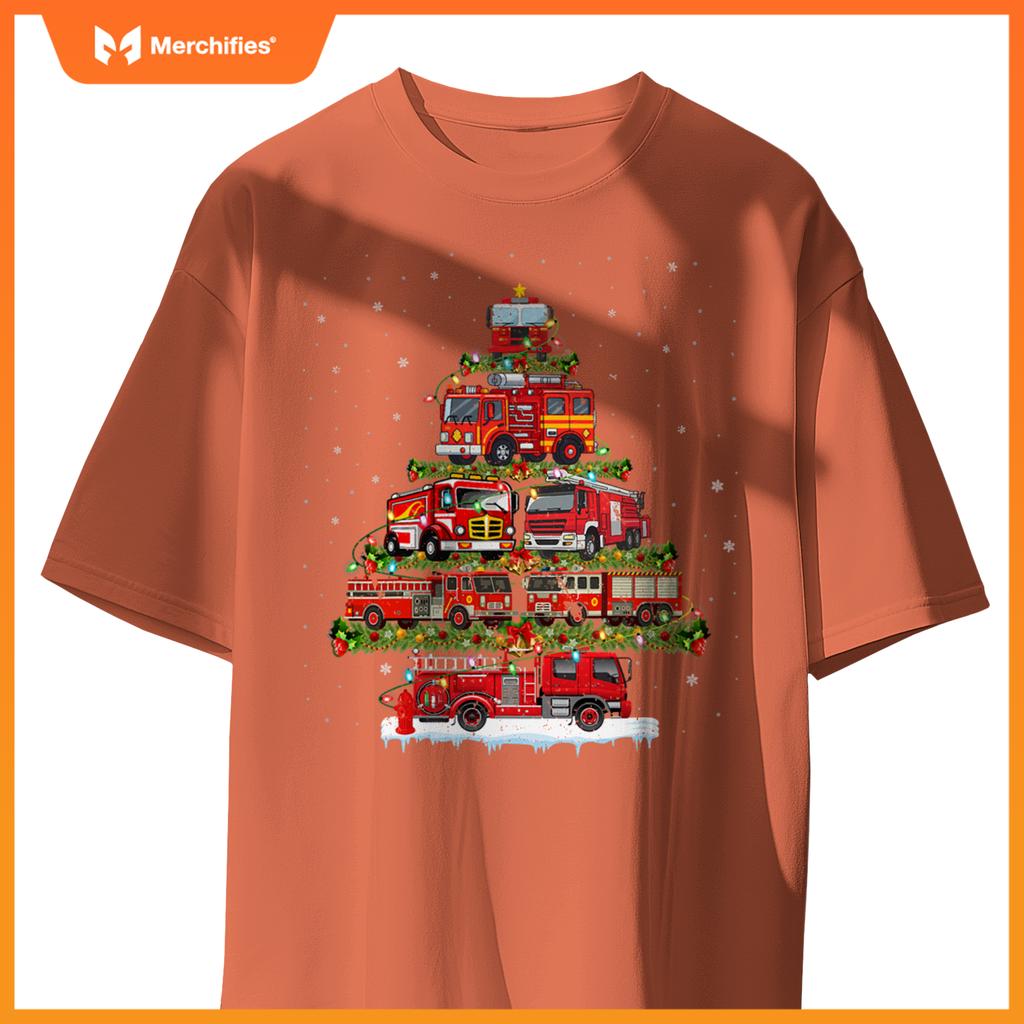 Fire Truck Xmas Lights Firefighter Fire Truck Christmas Tree T-Shirt