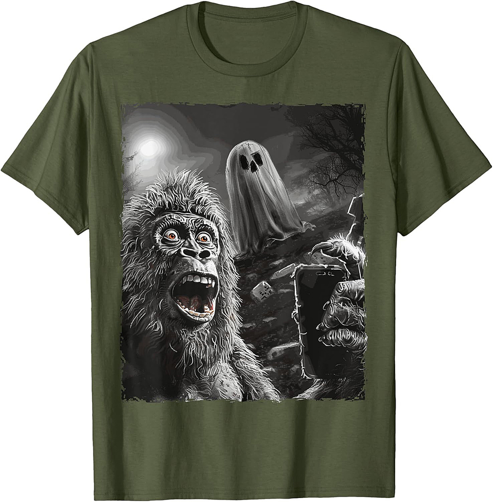 Funny Bigfoot Sasquatch Halloween T-Shirt