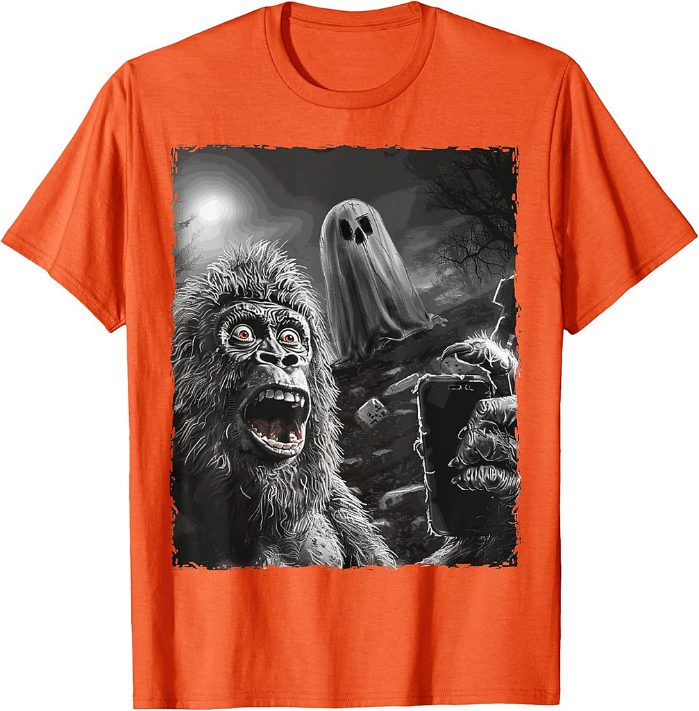 Funny Bigfoot Sasquatch Halloween T-Shirt