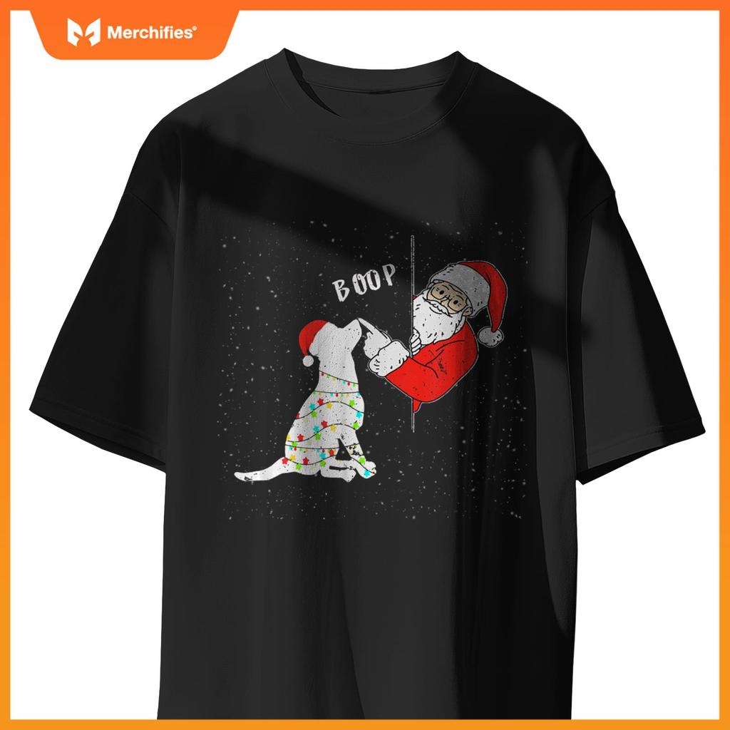 Funny Christmas Santa Booping Dog's Nose Santa Dog Boop T-Shirt