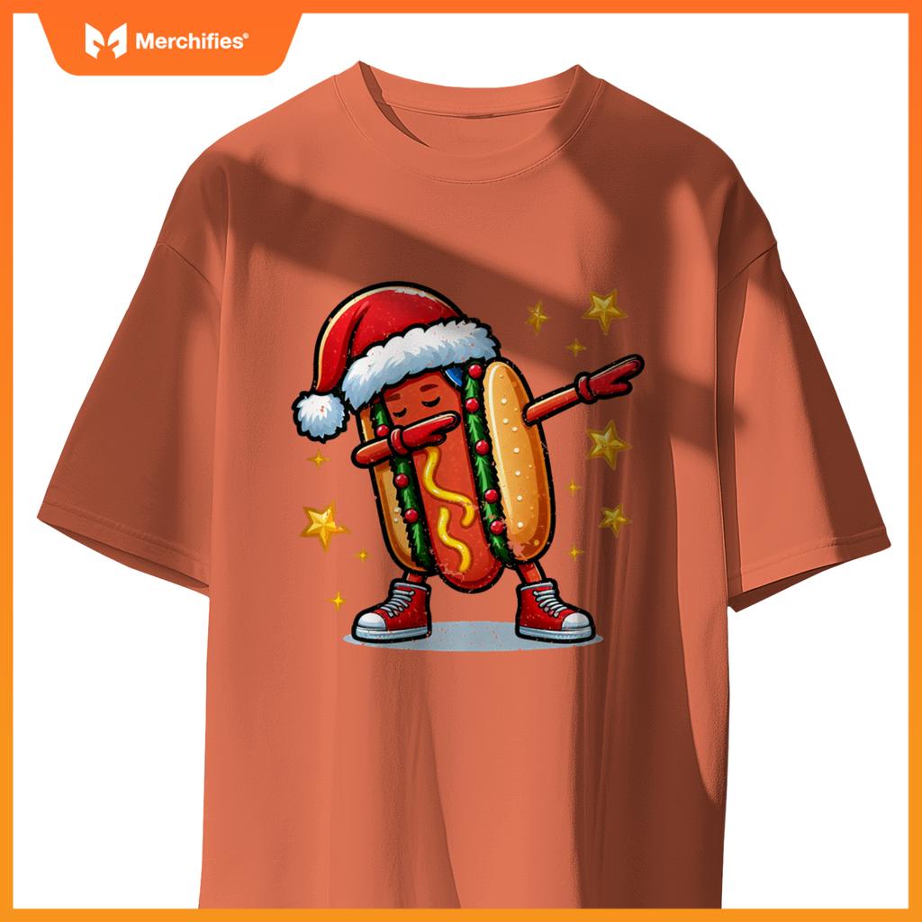 Funny Hot Dog Dubbing Dance Christmas Xmas Humor Design T-Shirt