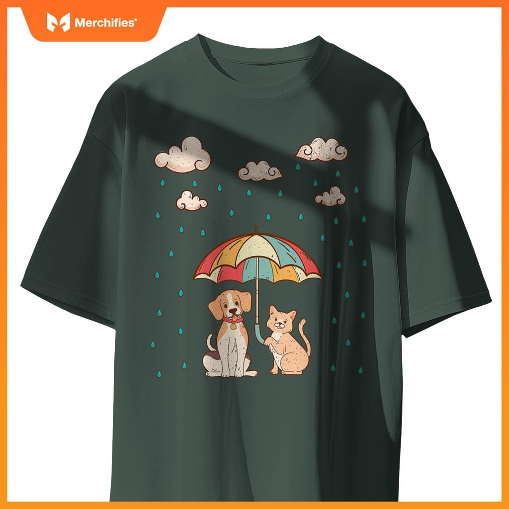 Funny Idiom Raining Cats and Dogs  Cute Canine Feline Lover T-Shirt