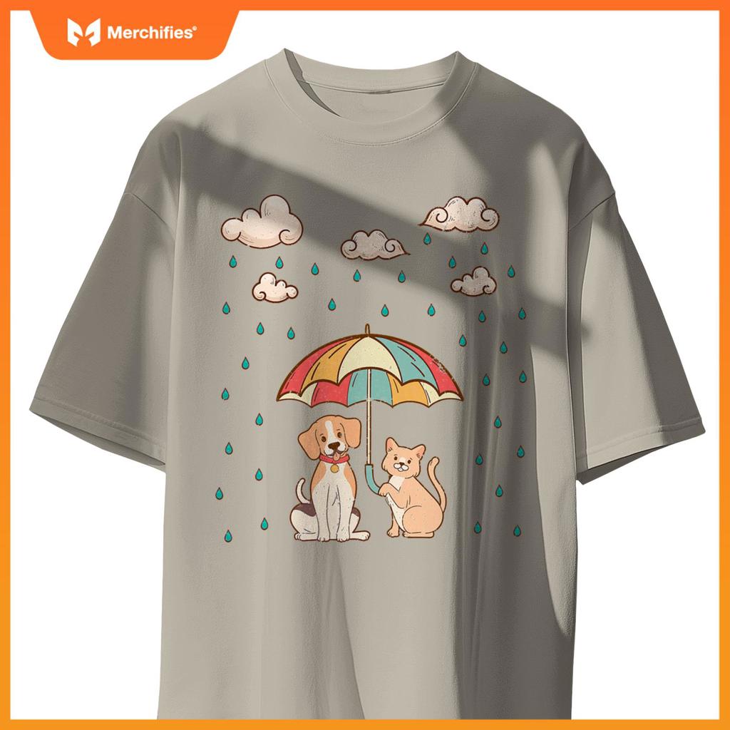 Funny Idiom Raining Cats and Dogs  Cute Canine Feline Lover T-Shirt