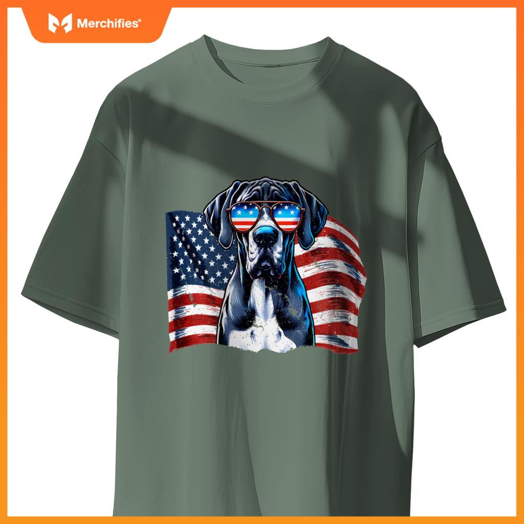Great Dane American Flag Patriotic Sunglasses Dogs Vintage T-Shirt