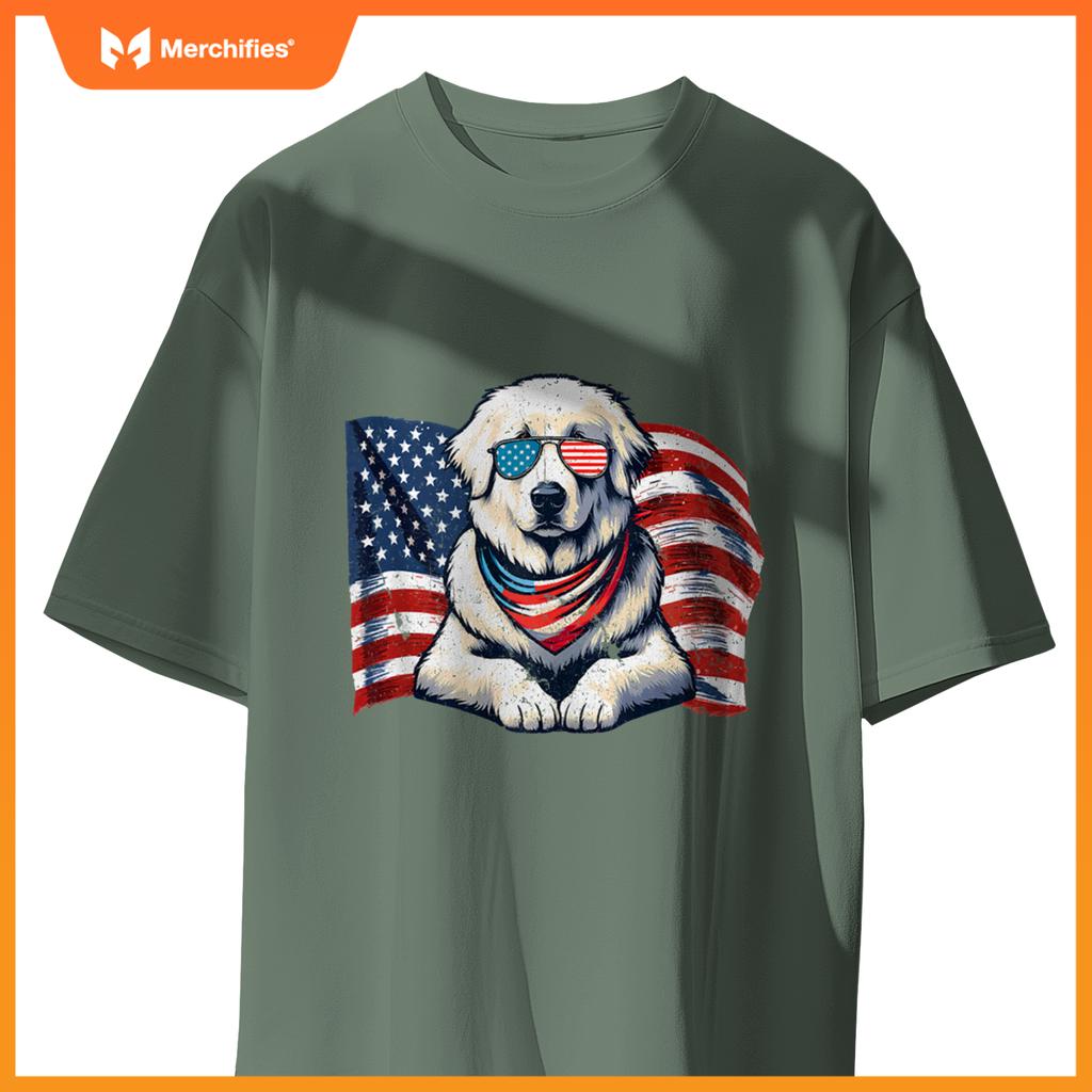 Great Pyrenees Dogs Vintage USA Flag Sunglasses Patriotic T-Shirt