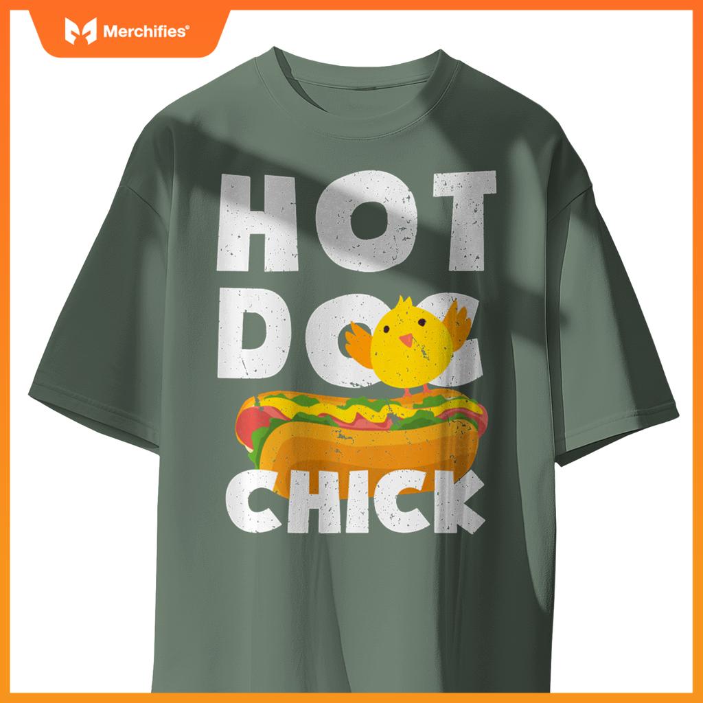 Hot Dog Chick Funny Food Humor Design T-Shirt
