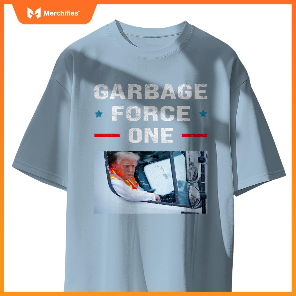 Garbage For Trump in the truck T-Shirt