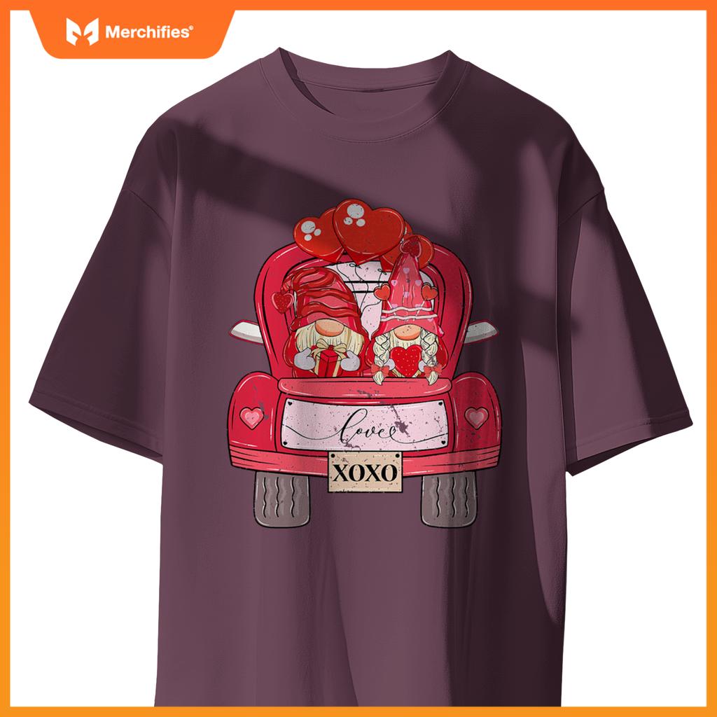 Gnome Valentines Day Truck Love Valentines Gnomes Hearts T-Shirt