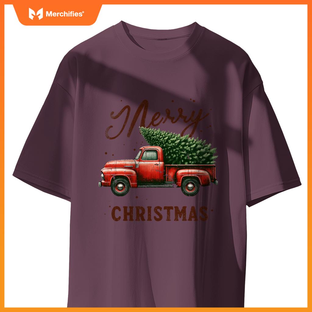 Merry Christmas Tree on Red Truck Wagon Vintage Christmas T-Shirt
