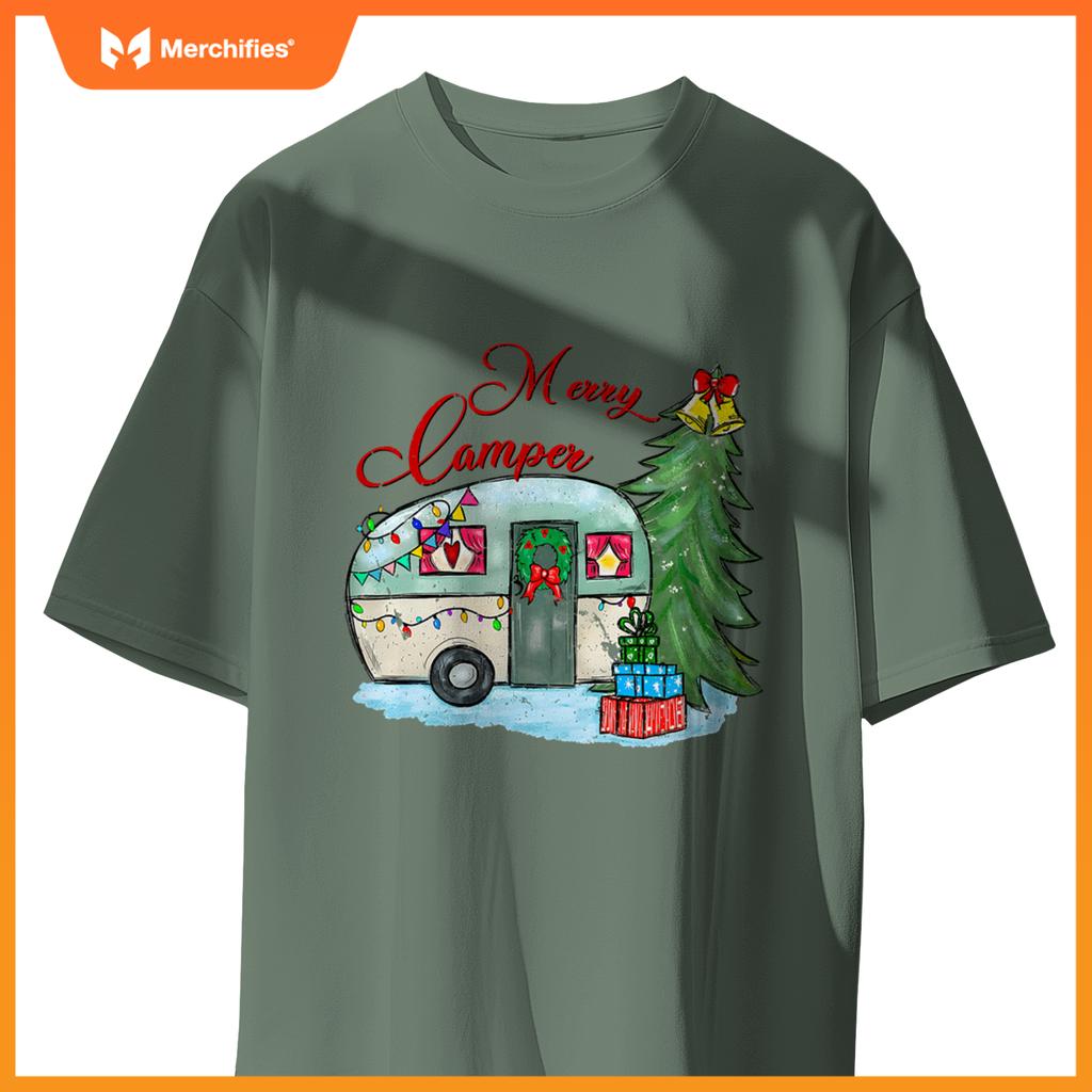 Merry Camper Christmas Santa Camper Camping Truck Xmas Tree T-Shirt