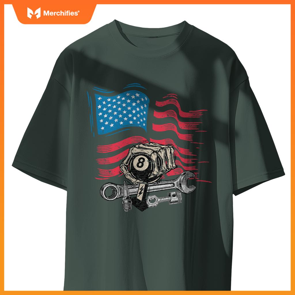 Mechanic Auto Car Repair American Flag Vintage Graphic T-Shirt