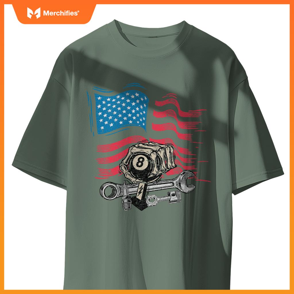 Mechanic Auto Car Repair American Flag Vintage Graphic T-Shirt
