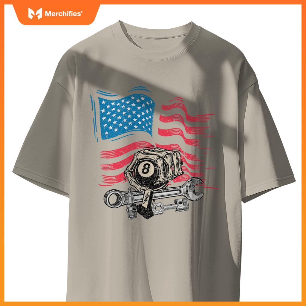 Mechanic Auto Car Repair American Flag Vintage Graphic T-Shirt