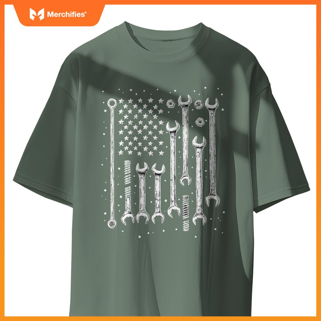 Mechanic Flag Patriotic American Flag Car Mechanic USA Flag T-Shirt