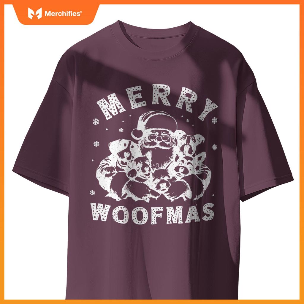Merry Woofmas Funny Dogs Christmas Dog Mom Xmas Dog Lover T-Shirt