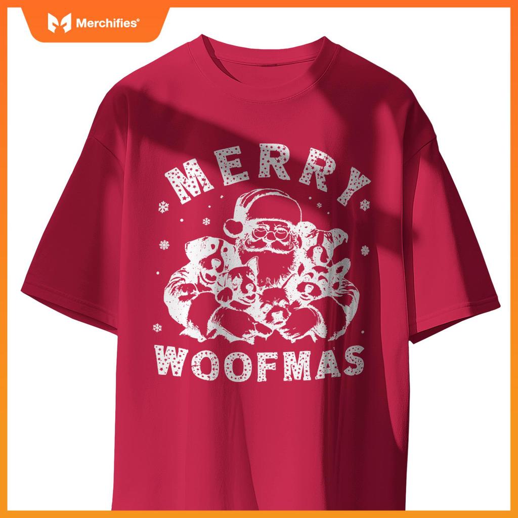 Merry Woofmas Funny Dogs Christmas Dog Mom Xmas Dog Lover T-Shirt