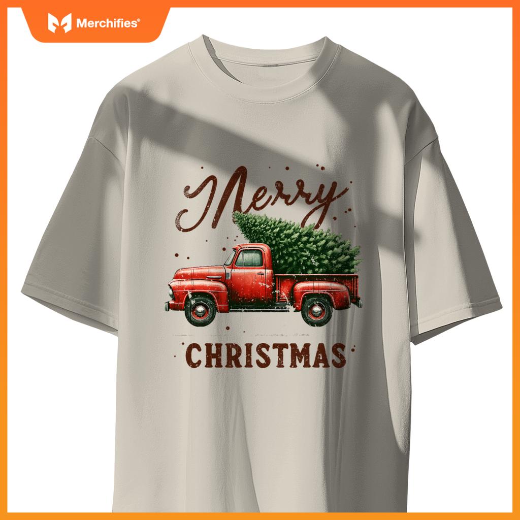 Merry Christmas Tree on Red Truck Wagon Vintage Christmas T-Shirt