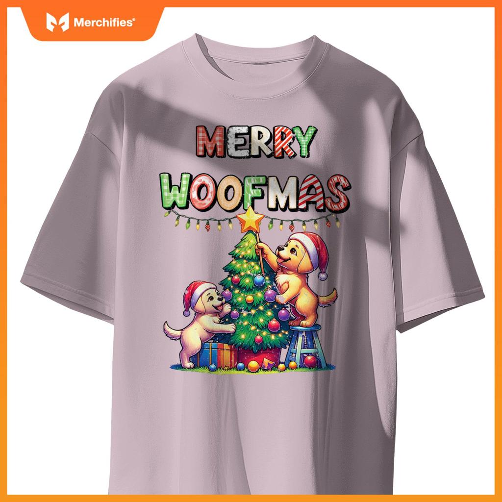 Pet Animal Labrador Retriever Dogs Decorating Christmas Tree T-Shirt