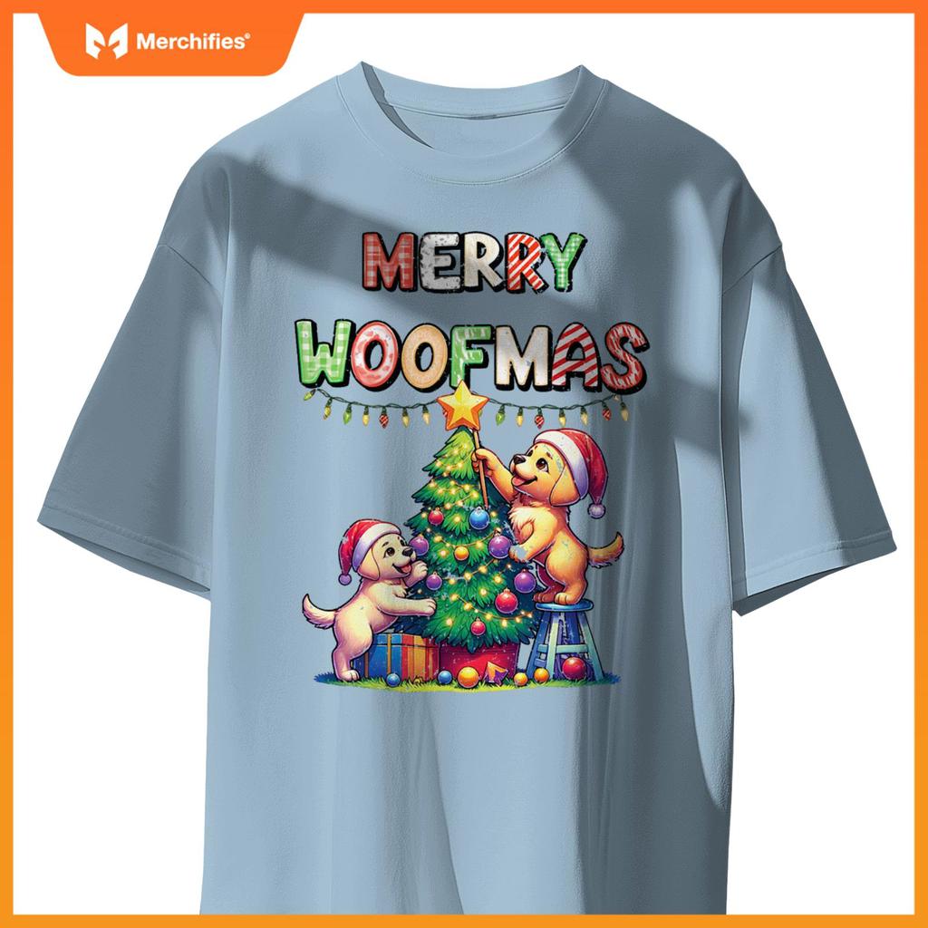 Pet Animal Labrador Retriever Dogs Decorating Christmas Tree T-Shirt