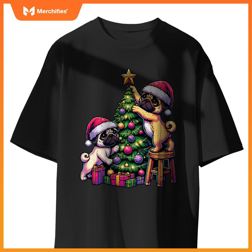 Pet Animal Lovers Cute Pug Dogs Decorating Christmas Tree T-Shirt