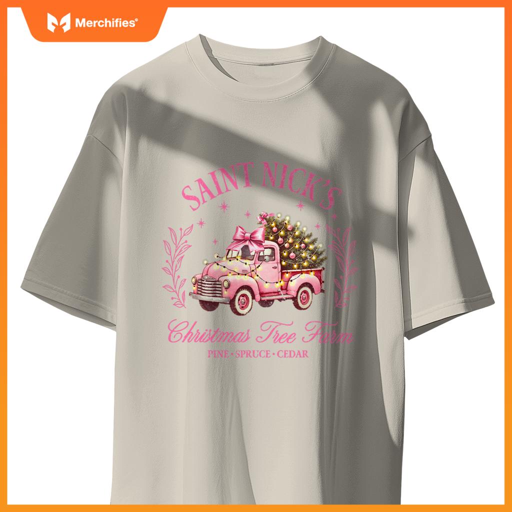 Pink Christmas Tree St Nick Christmas Farm Truck Pink Santa T-Shirt