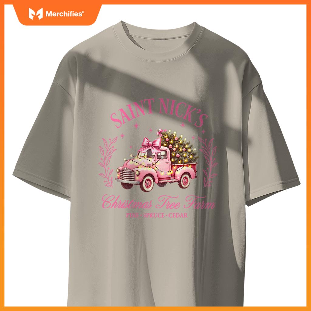 Pink Christmas Tree St Nick Christmas Farm Truck Pink Santa T-Shirt