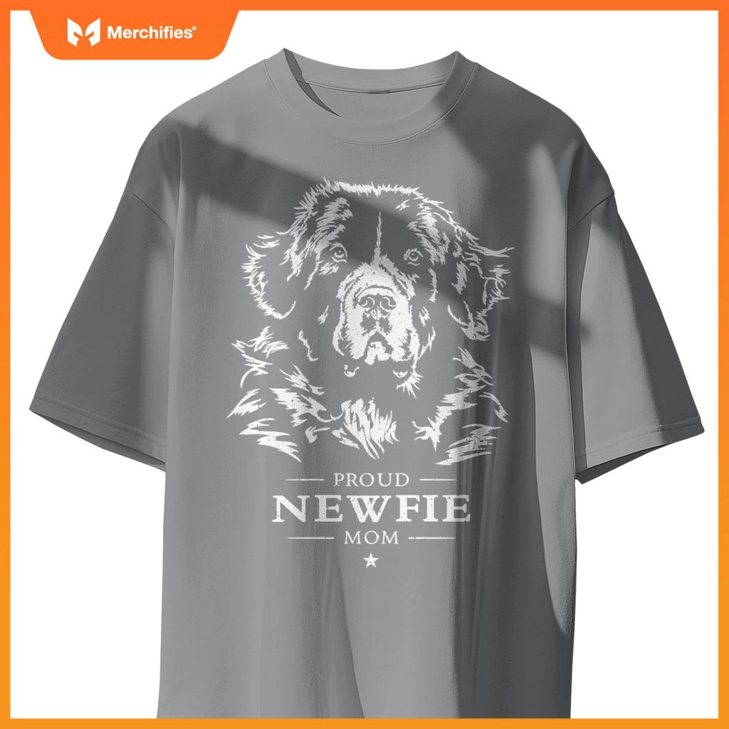 Proud Newfie mom dog mom Newfoundland dog T-Shirt