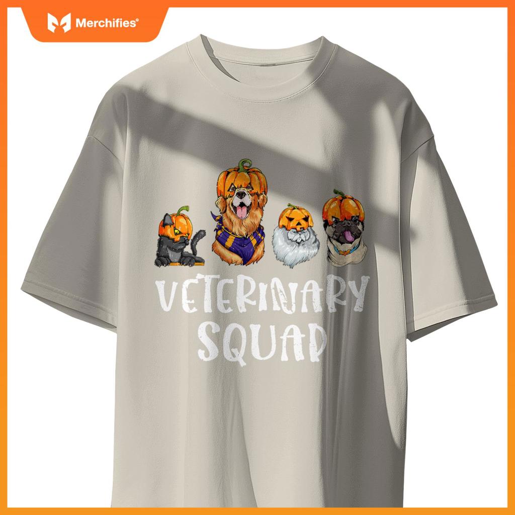 Pumpkin Cats and Dogs Fall Season Outfit Halloween Vet Squad T-Shirt