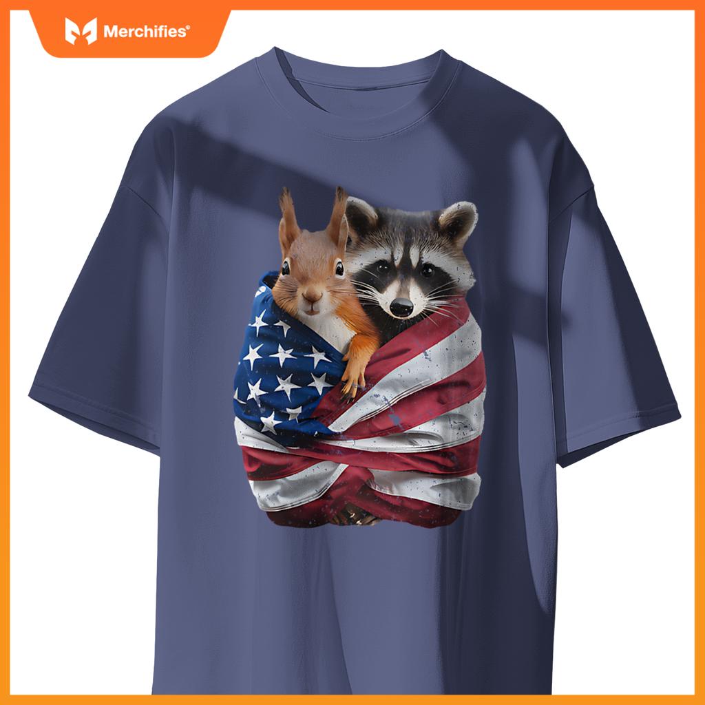 Raccoon And Squirrel Patriotic American Flag T-Shirt