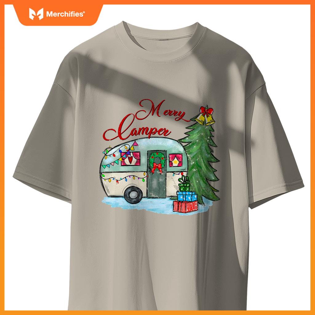 Merry Camper Christmas Santa Camper Camping Truck Xmas Tree T-Shirt