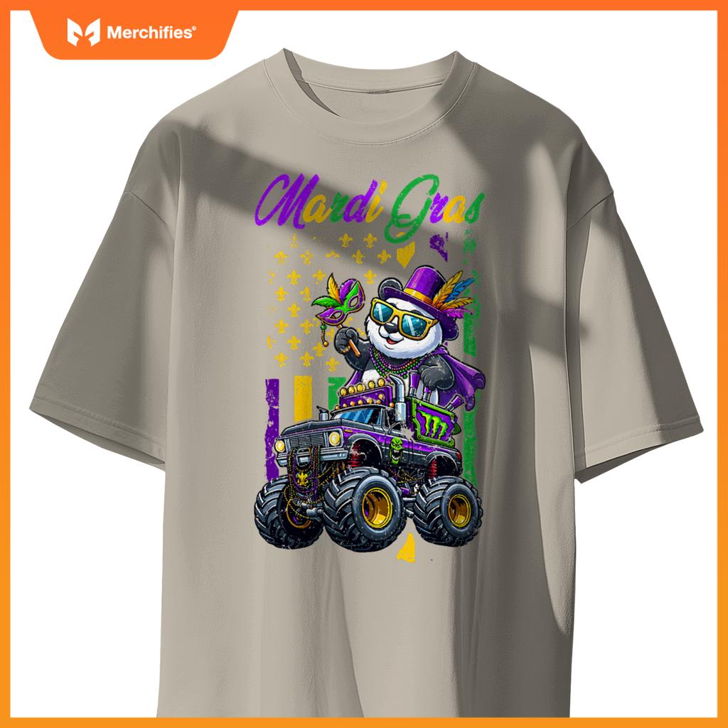 Mardi Gras Panda Sunglasses On Monster Truck Beads Masked T-Shirt