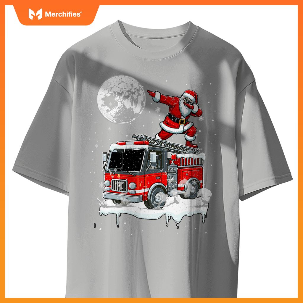 Santa Dabbing On Fire Truck Christmas Driver Lover Kids T-Shirt