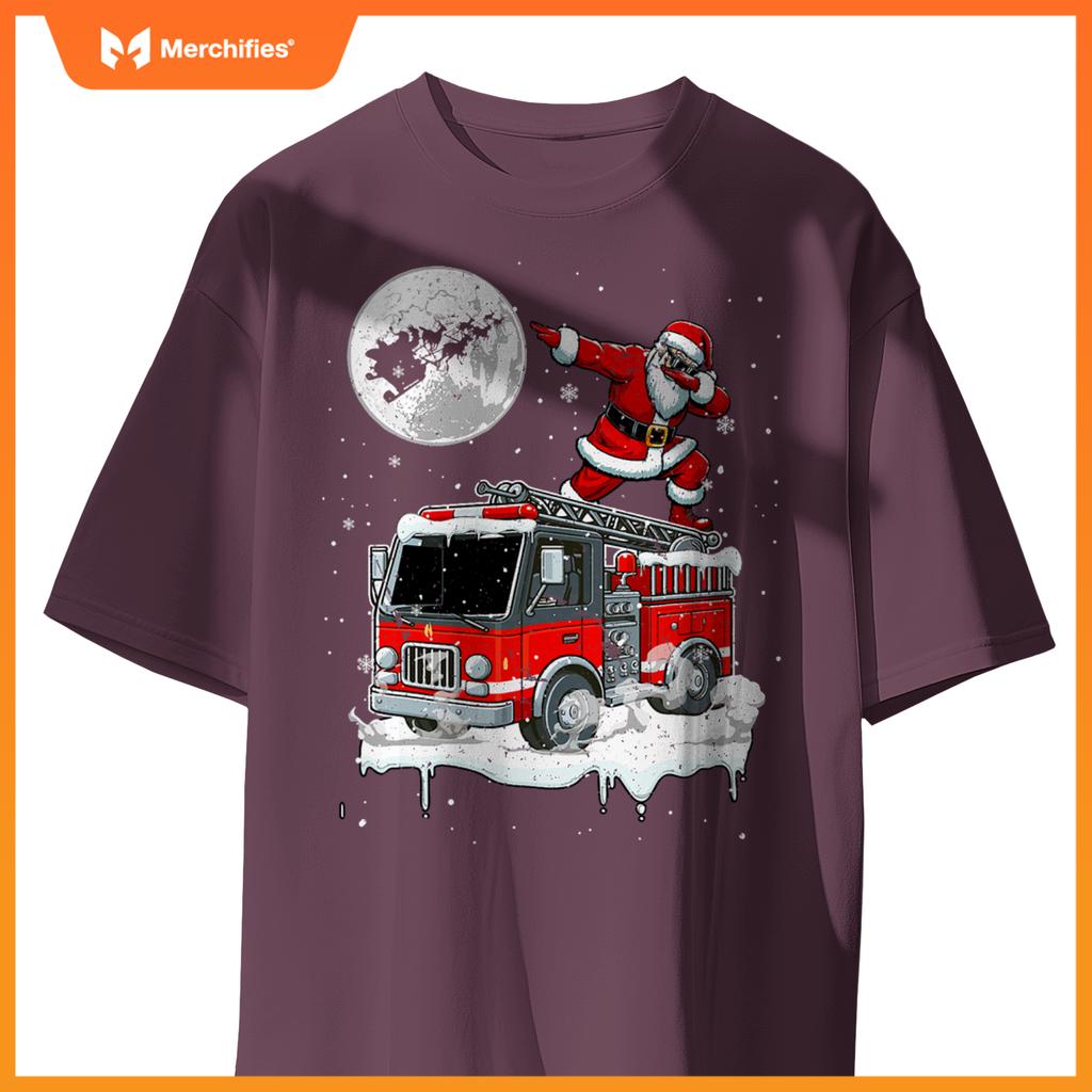 Santa Dabbing On Fire Truck Christmas Driver Lover Kids T-Shirt