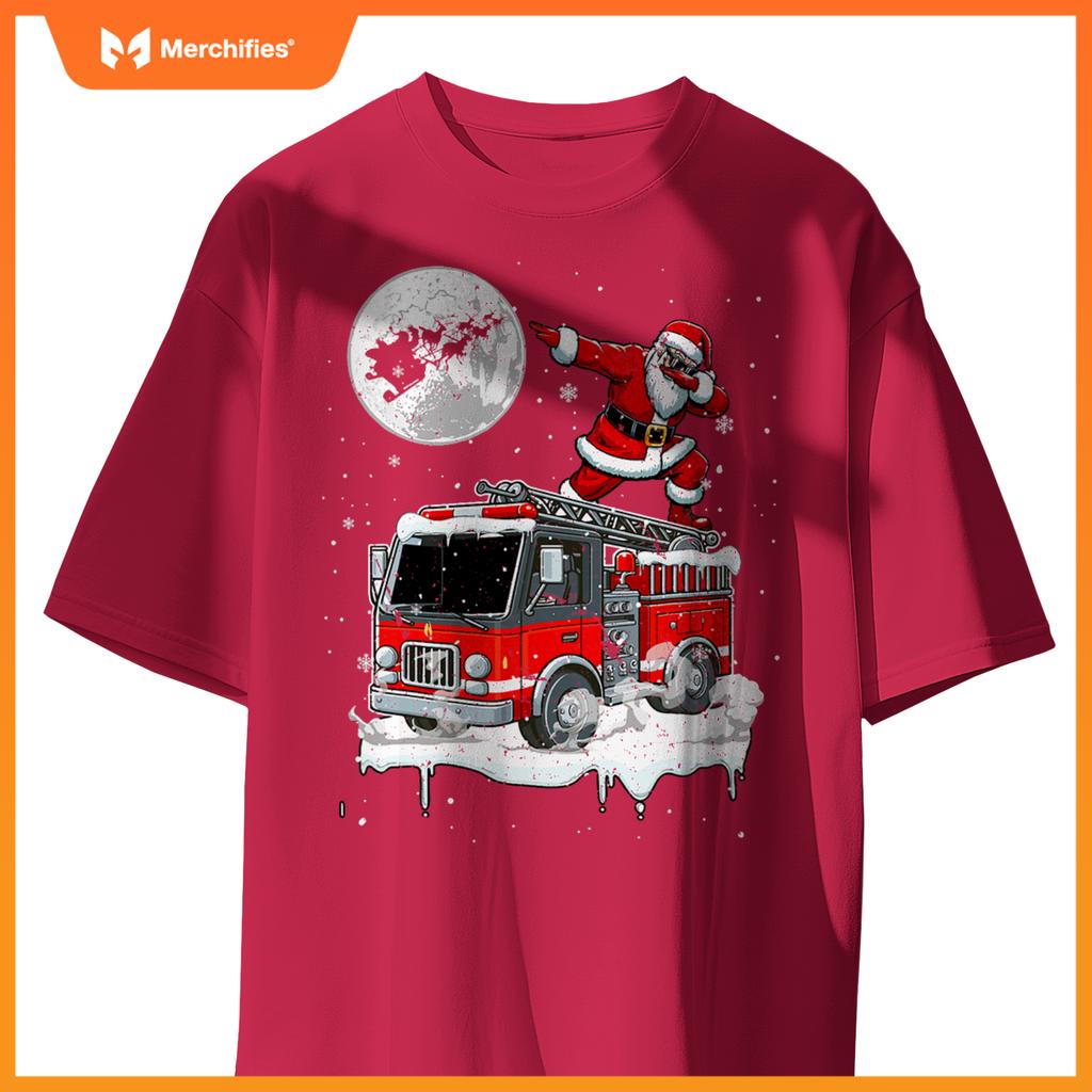 Santa Dabbing On Fire Truck Christmas Driver Lover Kids T-Shirt