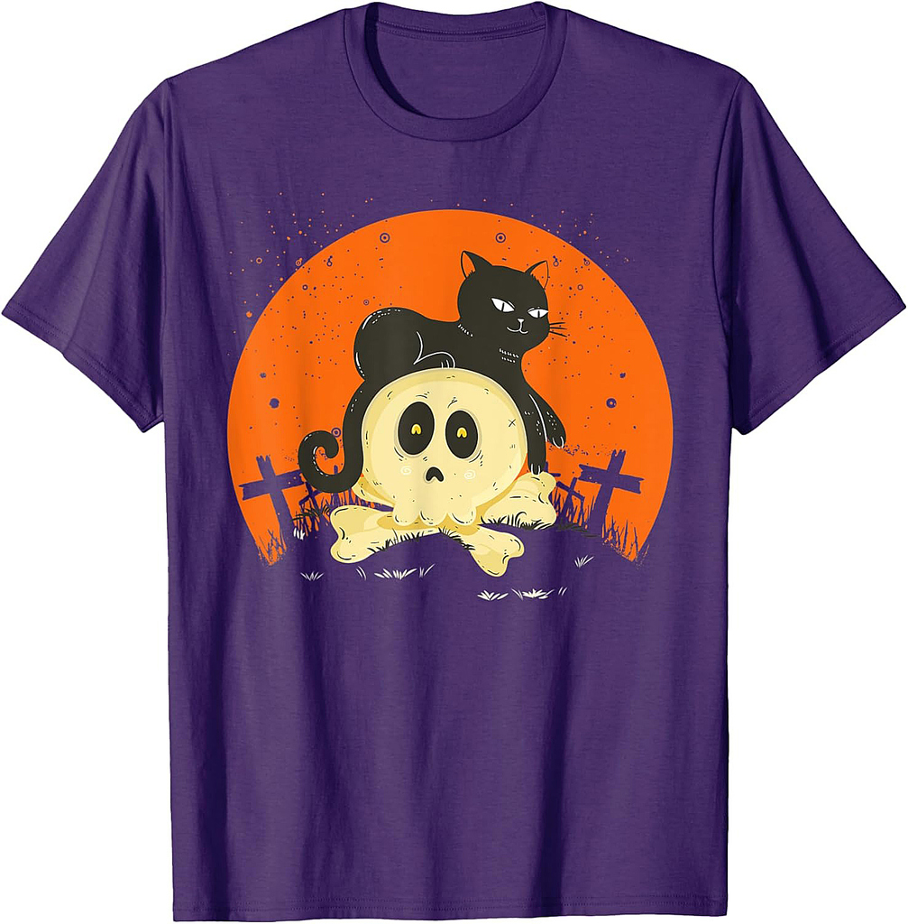 Scary Black cat Halloween Sunset Moon Retro Vintage 2021 T-Shirt