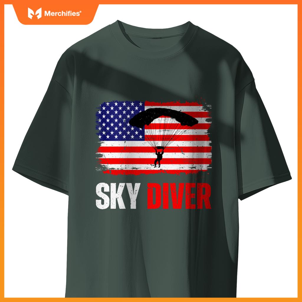 Skydiver American Flag Patriotic Parachuting T-Shirt