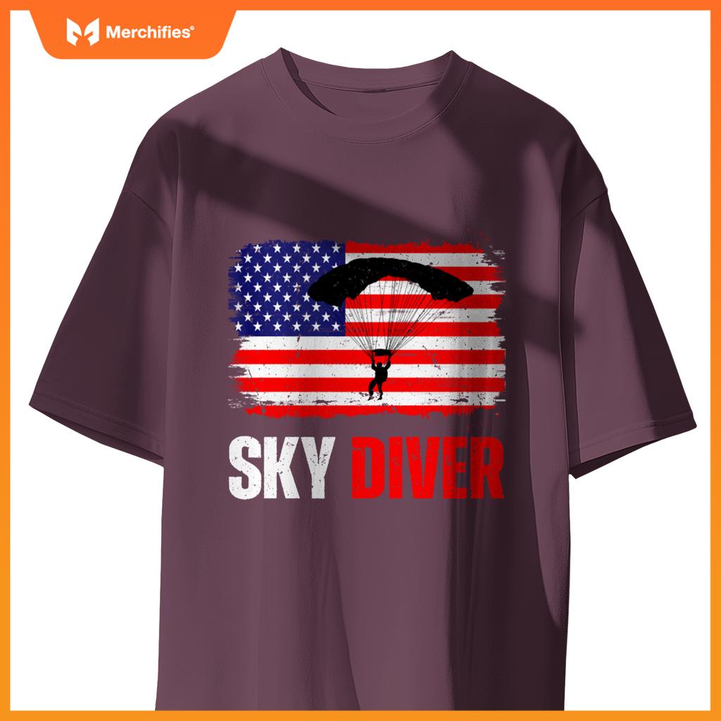 Skydiver American Flag Patriotic Parachuting T-Shirt